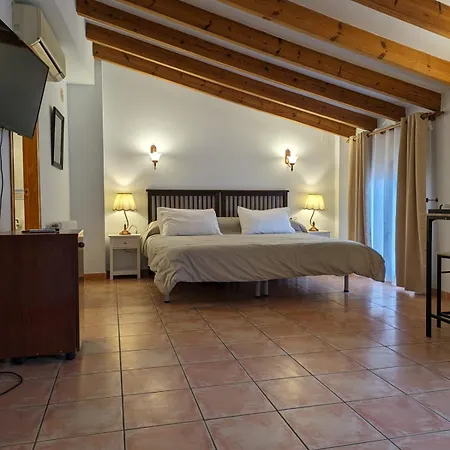 Casa Rosa * Alcalalí