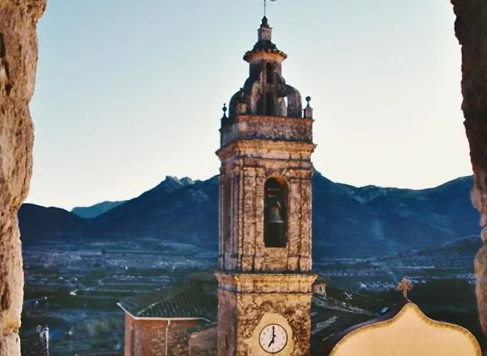 Casa Rosa ホームステイ Alcalalí
